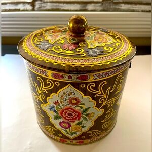 Vintage English tea canister. Made in England